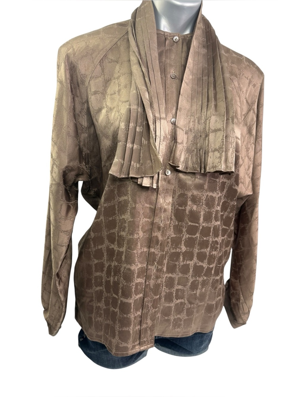 Genuine Gucci Vintage Button-Up Blouse with an attached scarf-collar, 100% silk